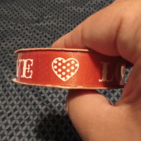 Ribbon - Picture 7 of 7